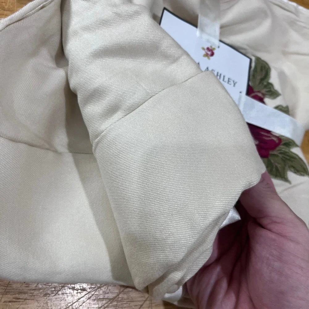Laura Ashley Lifestyles Rose Embroidered Tassel Throw Blanket Ivory Burgundy